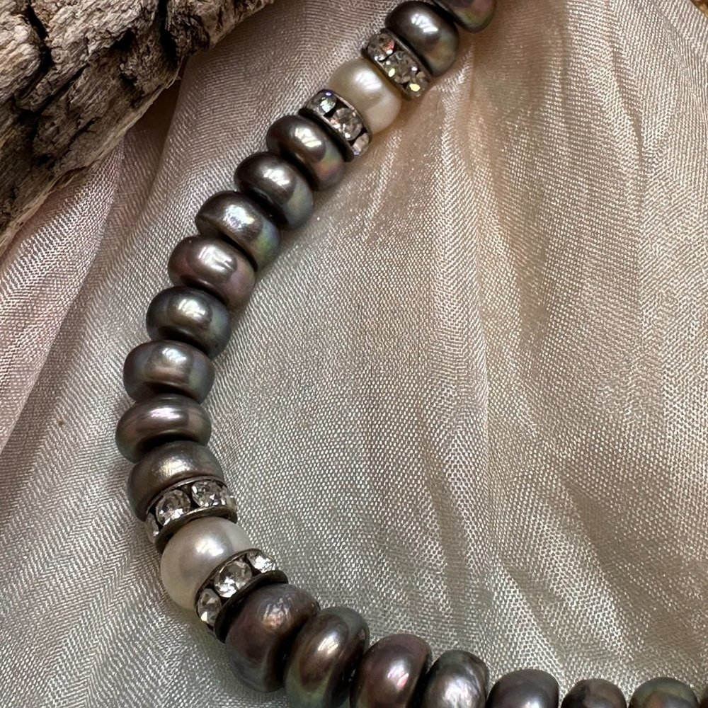 Grey Pearl Necklace - Picture 2 of 5